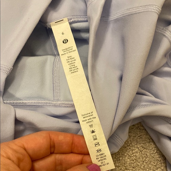 Lululemon Align Leggings - Picture 5 of 7